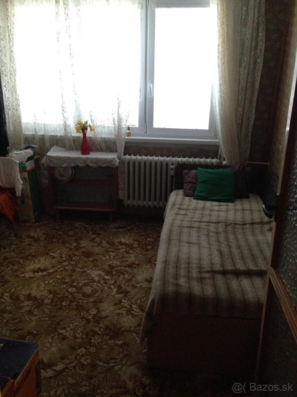 Na predaj 4 izbový byt na Tr. SNP v Košiciach