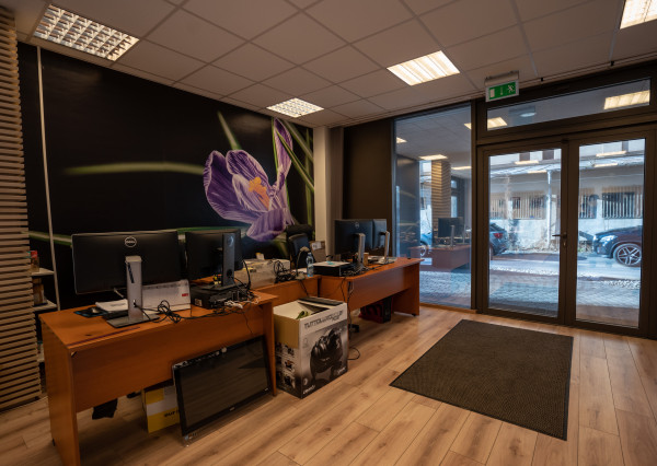 Reprezentatívne priestory na prenájom - 200 m2, Košice - Juh